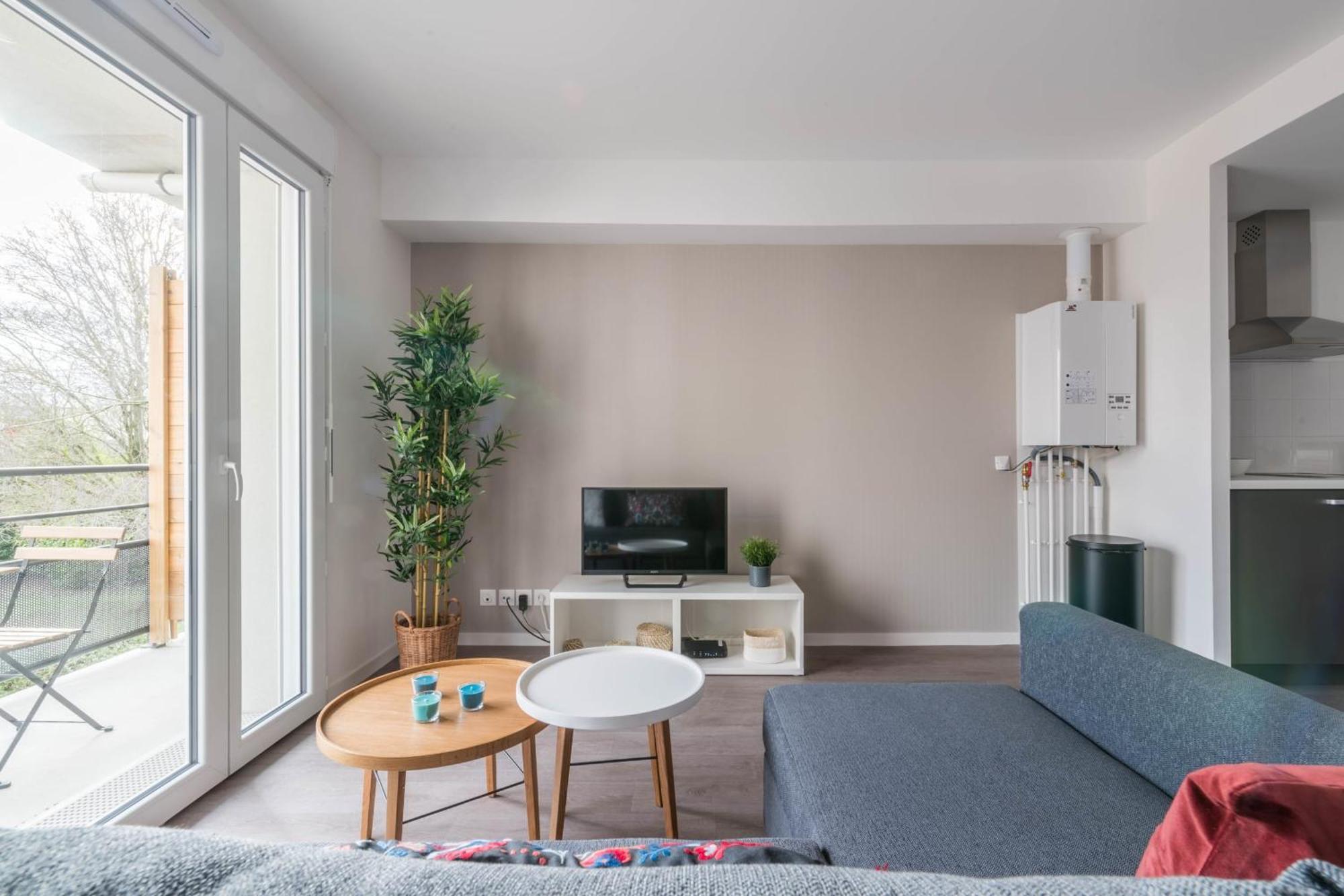 Theo - T2 Proche Gare Apartment Льо Ман Екстериор снимка